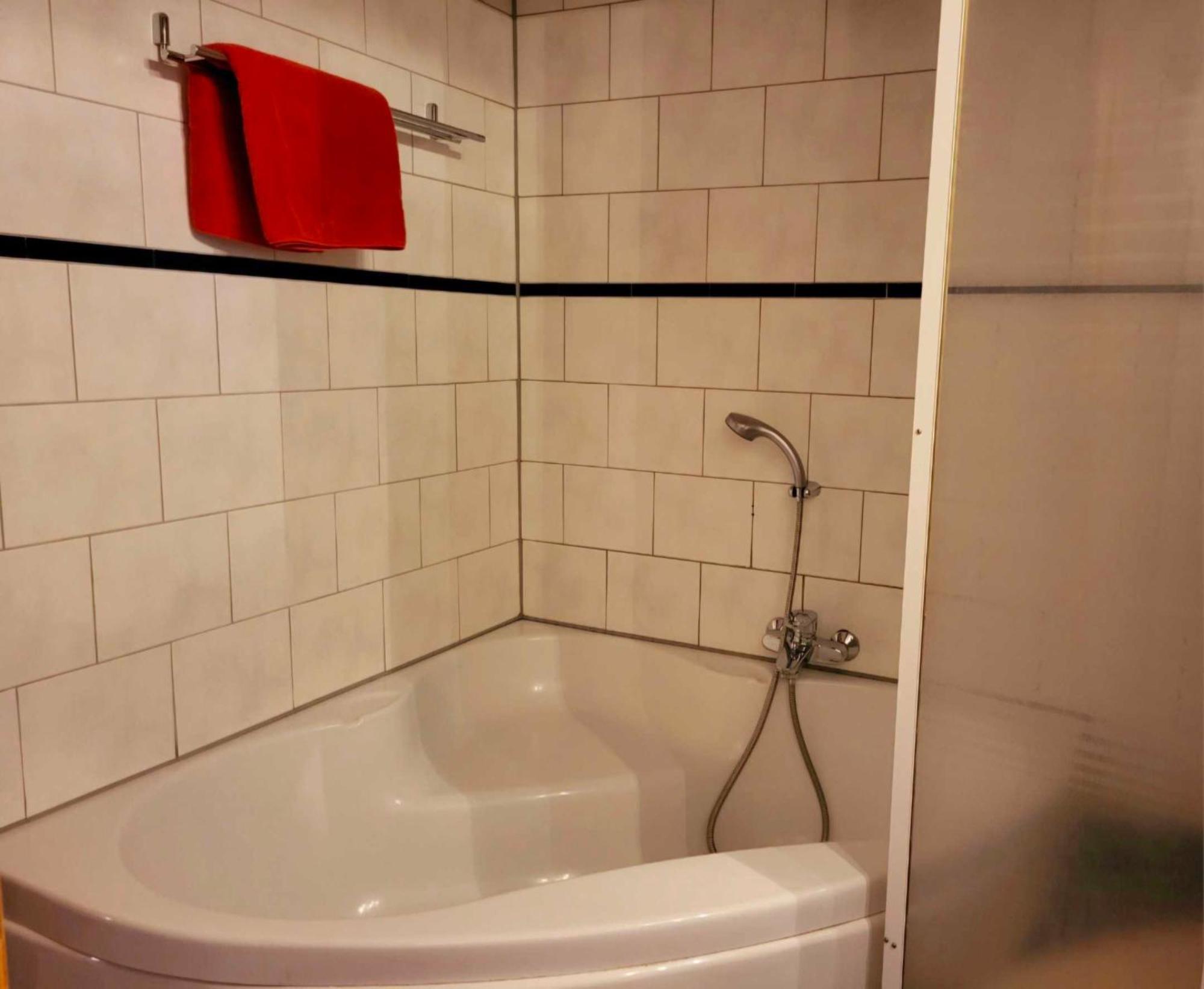 Apartments Saba & Jona Uetendorf Ngoại thất bức ảnh